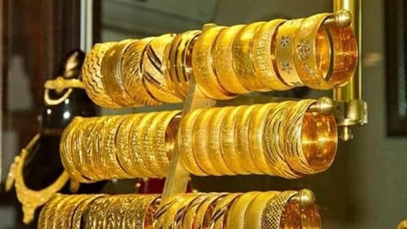 ما تأثير انسحاب بايدن على أسعار الذهب والدولار؟ التفاصيل تشير إلى انخفاض قدره 200 جنيه.